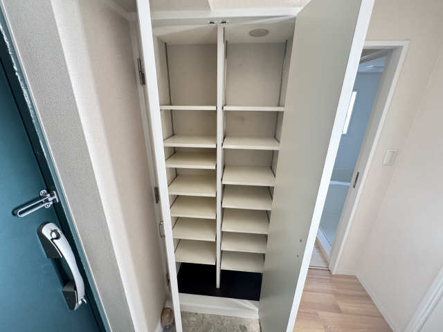 シューズBOX