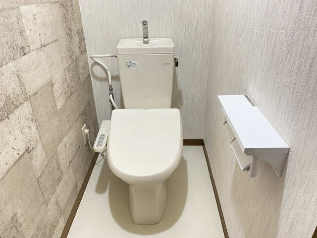 テソロ　エターナ 2階 WC
