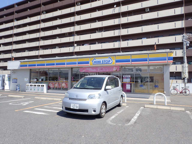 コンビニ