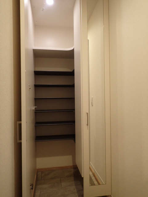 シューズBOX