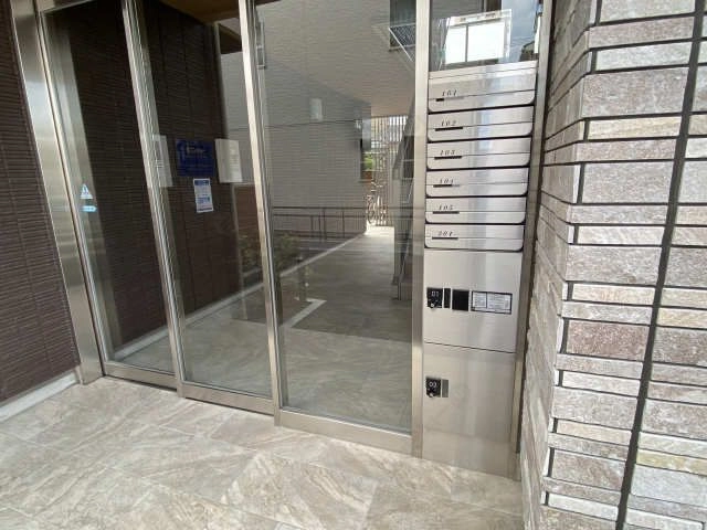 集合ポストと宅配BOX２