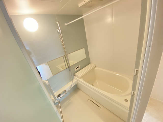 シャーメゾンステージリプルス 3階 浴室