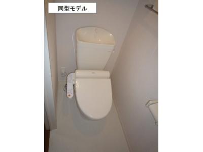 フェリーチェ本町 1階 WC