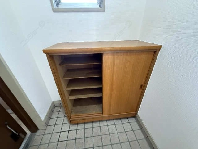 シューズボックス