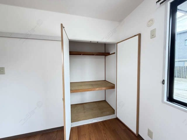 北洋室収納