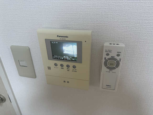 モニター付きインターホン