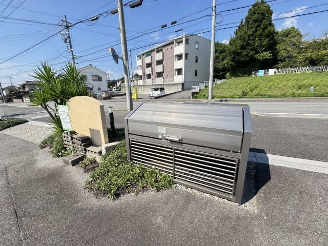 ゴミ置き場