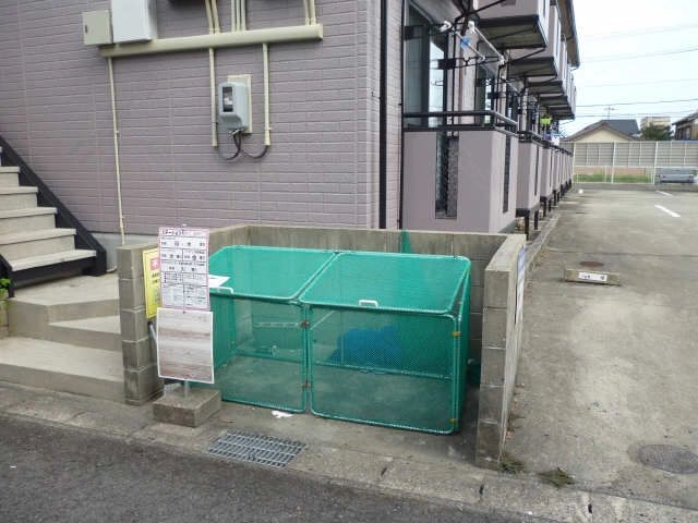 ゴミステーション