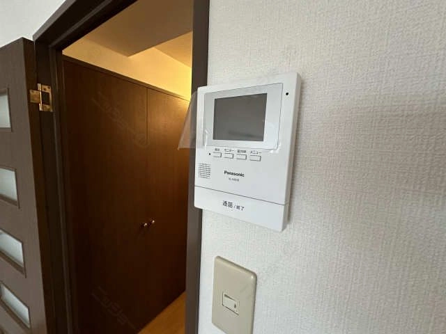 モニター付きインターホン