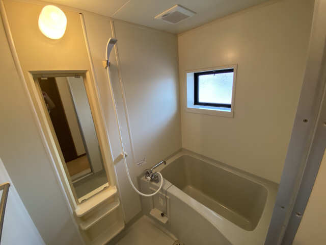 ベルシェール 2階 浴室