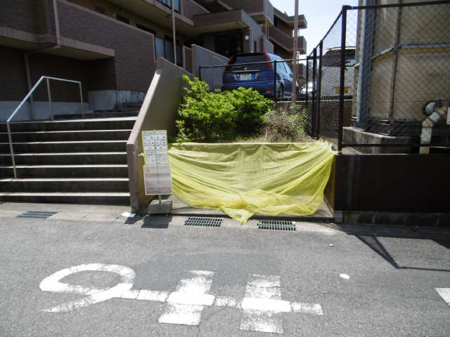 ゴミステーション