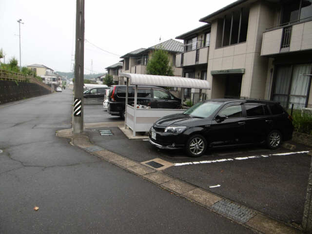 パークサイドハイツ　Ｄ棟 2階 駐車場