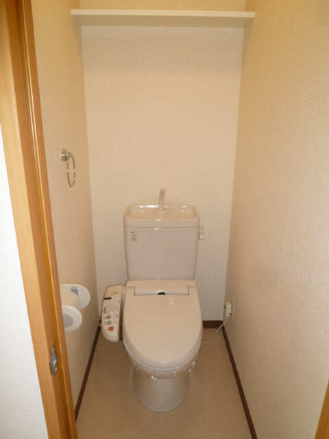 ドミールイシハタ 1階 WC