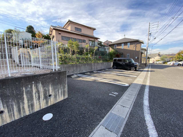 タウン美清　Ｂ棟 1階 駐車場