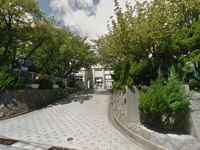武豊小学校