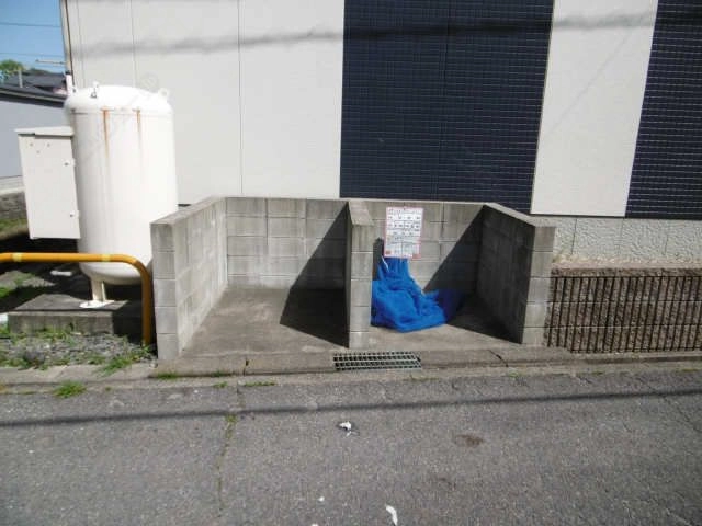 ゴミステーション