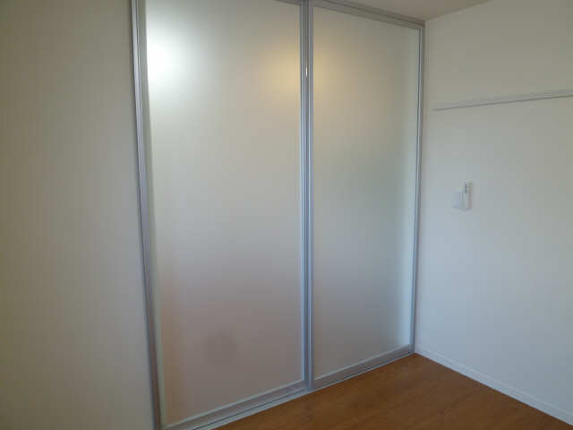 スライドスクリーン