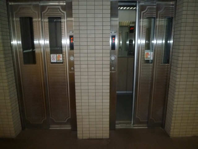エレベーター
