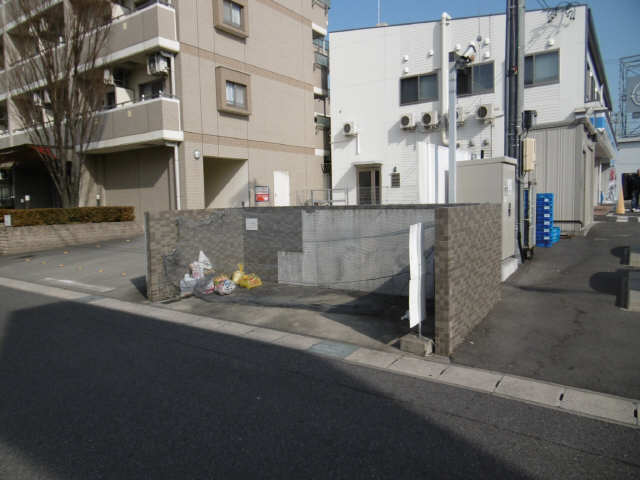 ゴミステーション