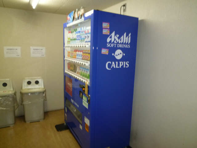 ロビー自動販売機