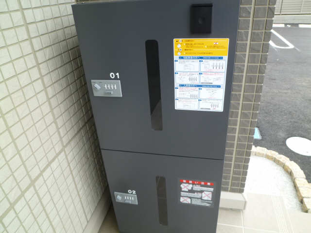 宅配ボックス