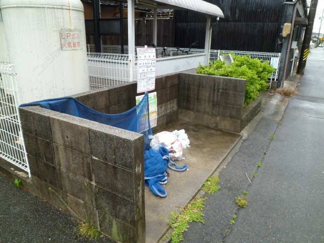 ゴミステーション