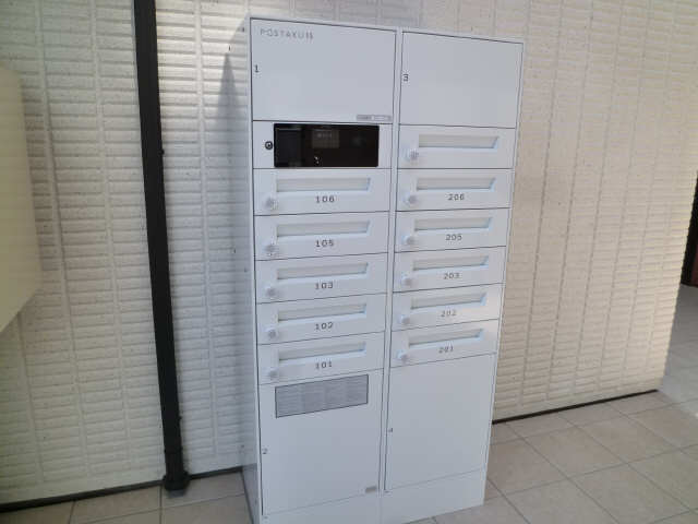 宅配ボックス