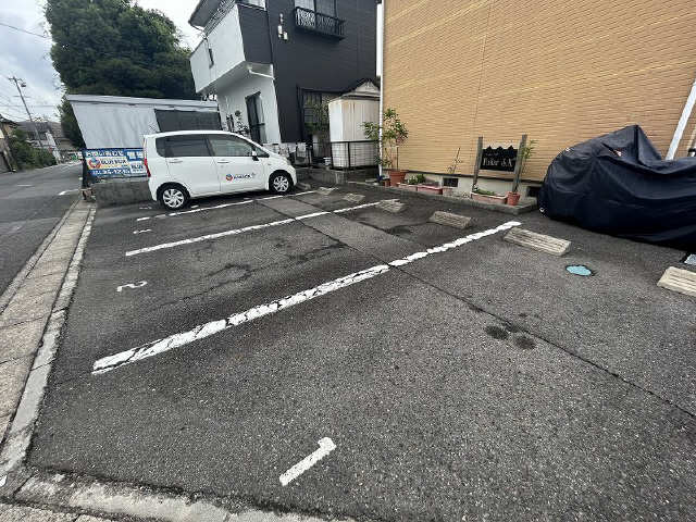 Ｆｏｌｉａｒ　Ｓ．Ｋ  駐車場