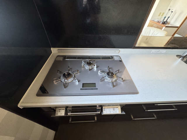 キッチン３口コンロ