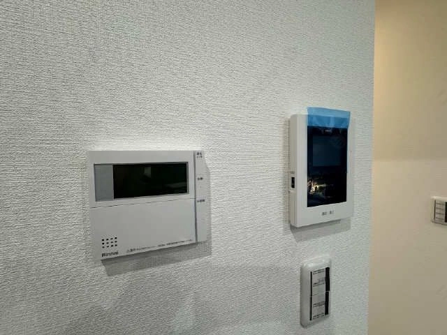 モニター付きインターホン