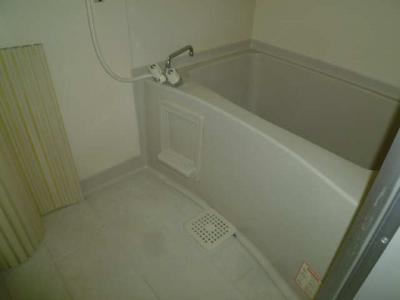 セレナード　F 1階 浴室