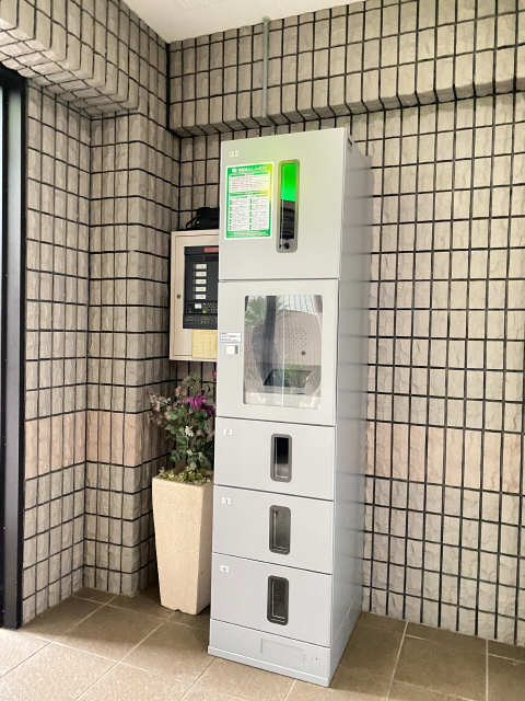 宅配ボックス