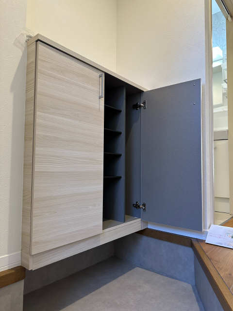 シューズBOX