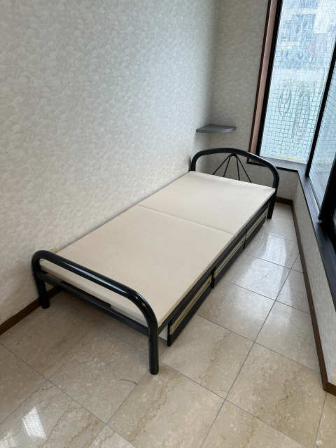 ベッド