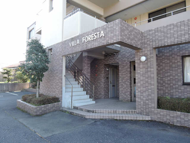 Ｖｉｌｌａ　Ｆｏｒｅｓｔａ 1階 エントランス