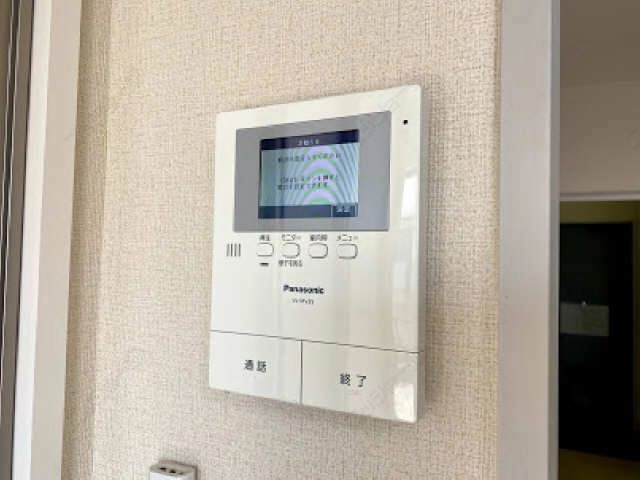 モニタ  ー付きインターホン