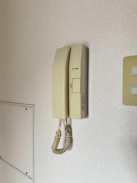 インターホン