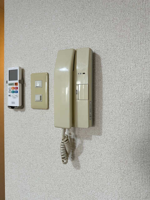 インターホン