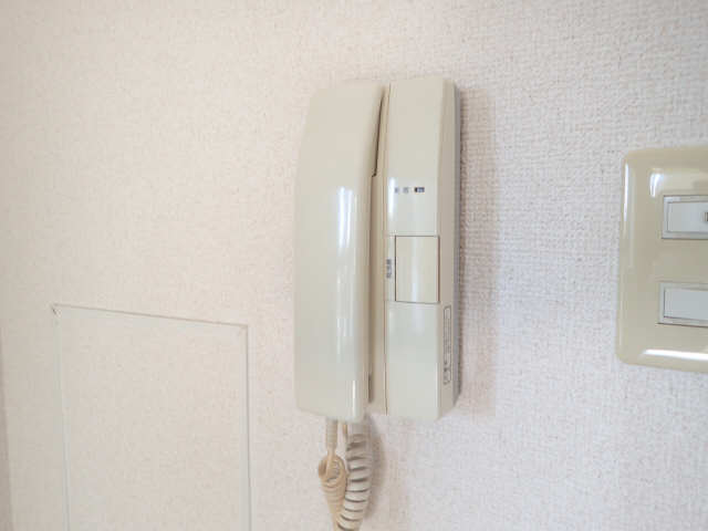 インターホン