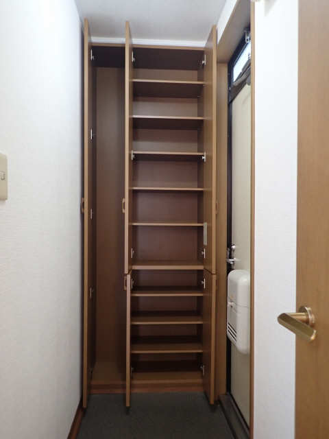 シューズBOX