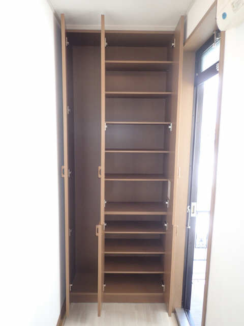 シューズBOX