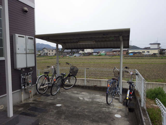 駐輪場