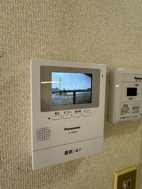 モニター付きインターホン