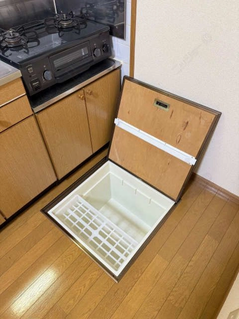 床下収納