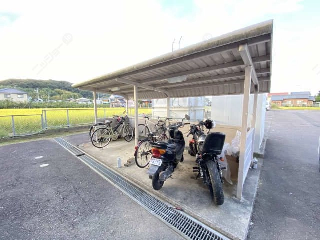 駐輪場