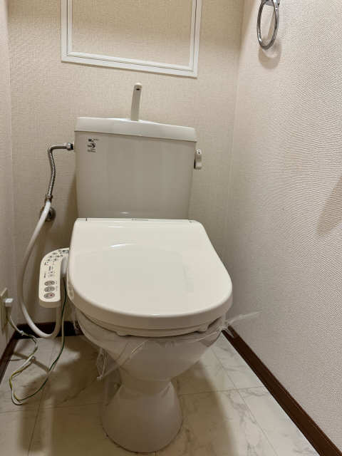 クレアージュ西中島 4階 WC