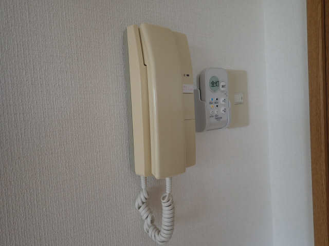 インターホン