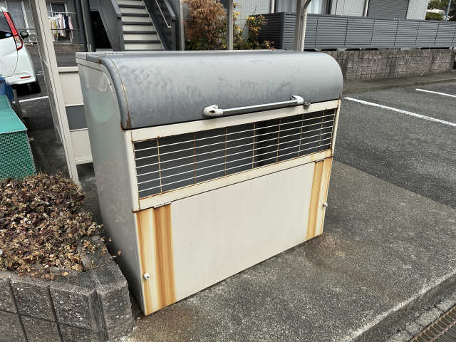 ゴミ置き場
