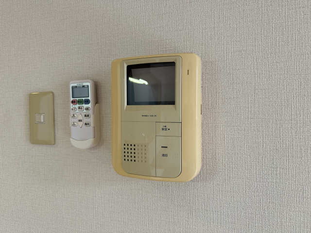 モニター付きインターホン
