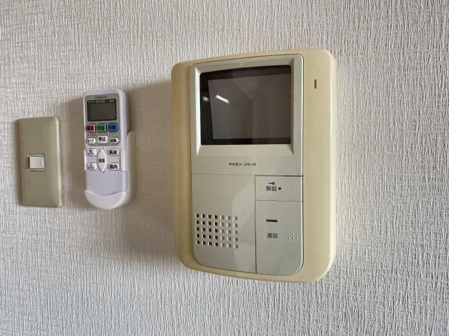 モニター付きインターホン